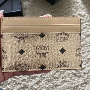 MCM cardholder